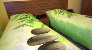 Гостиница Guest House Uyutniy Dvorik Анапа Двухместный номер с 1 кроватью или 2 отдельными кроватями-11